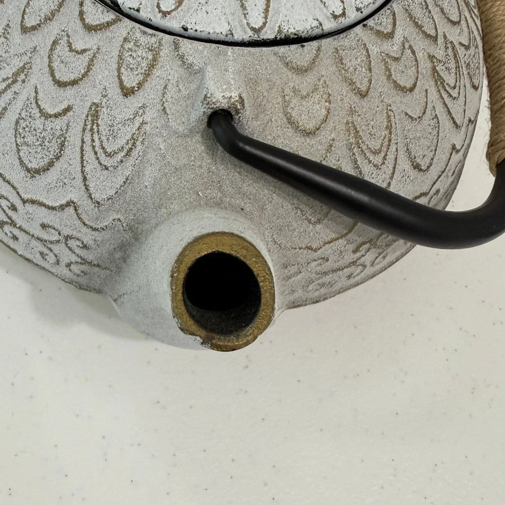 Cast Iron Teapot White Gold Distressed Boho Zen Tea‎ Pot w/ Stainless Infuser